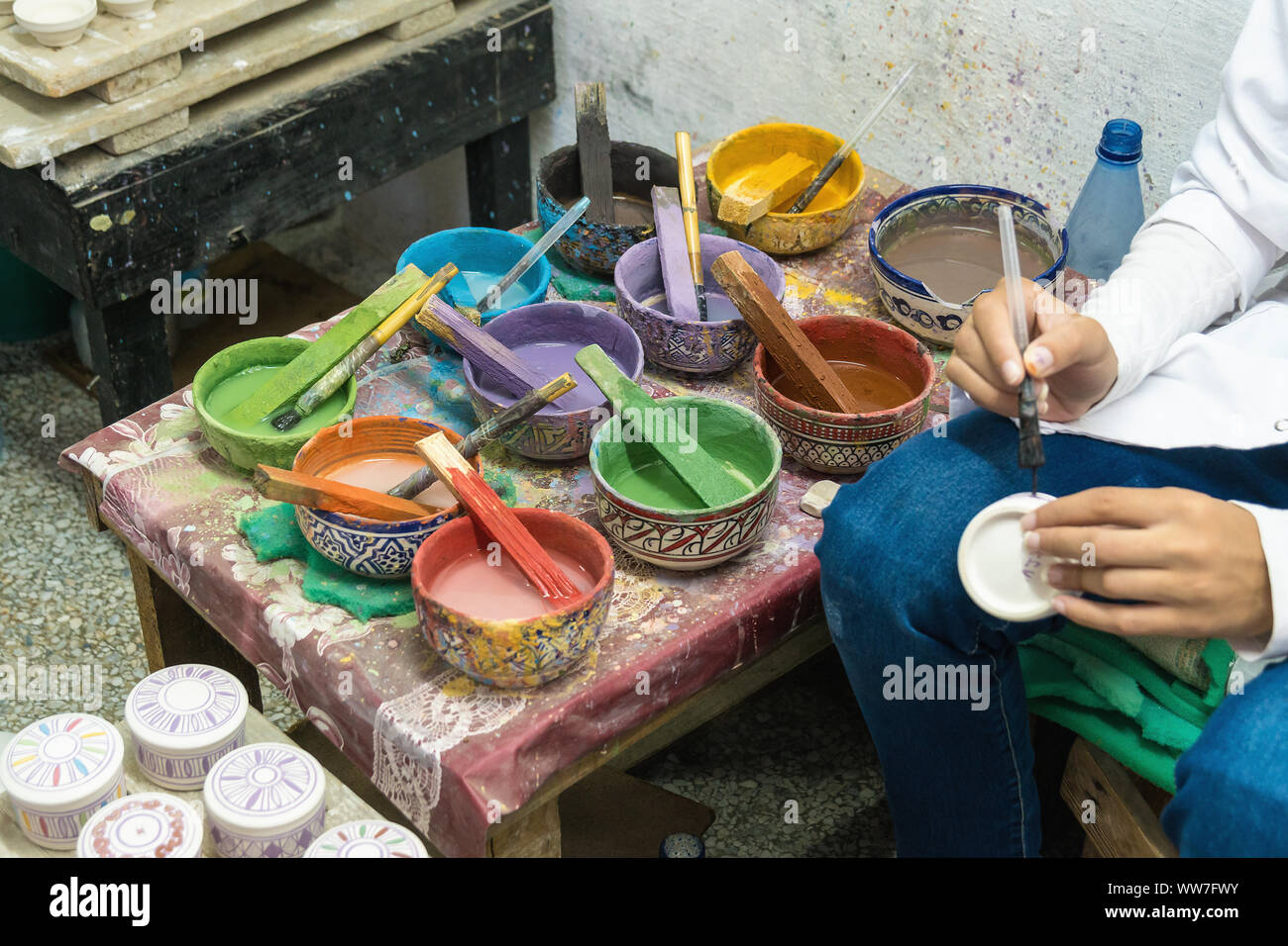 Morocco, Fez, pottery Art Naji Stock Photo Alamy