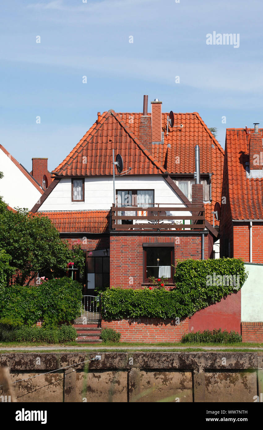Residential building at the Aller, Verden, Lower Saxony, Germany