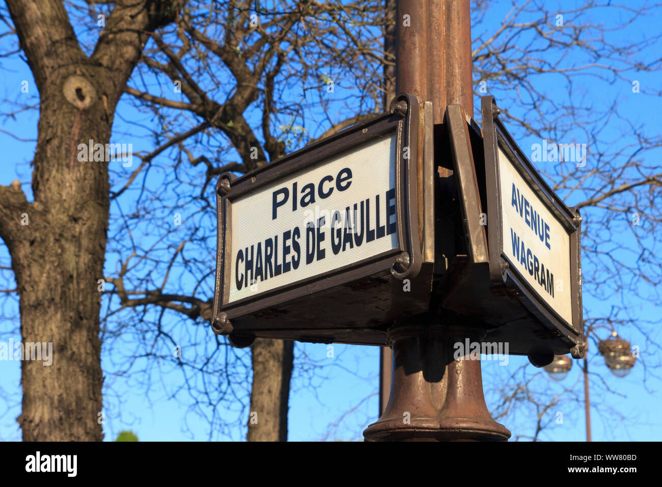 Paris cdg hi-res stock photography and images - Alamy