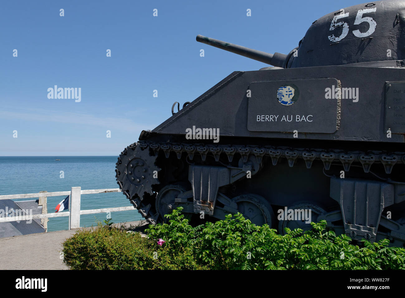 Tank in memory of the landing of the allies 6th of June 1944, D-Day, Arromanches-les-Bains, Calvados, Basse-Normandie, English Channel, France Stock Photo