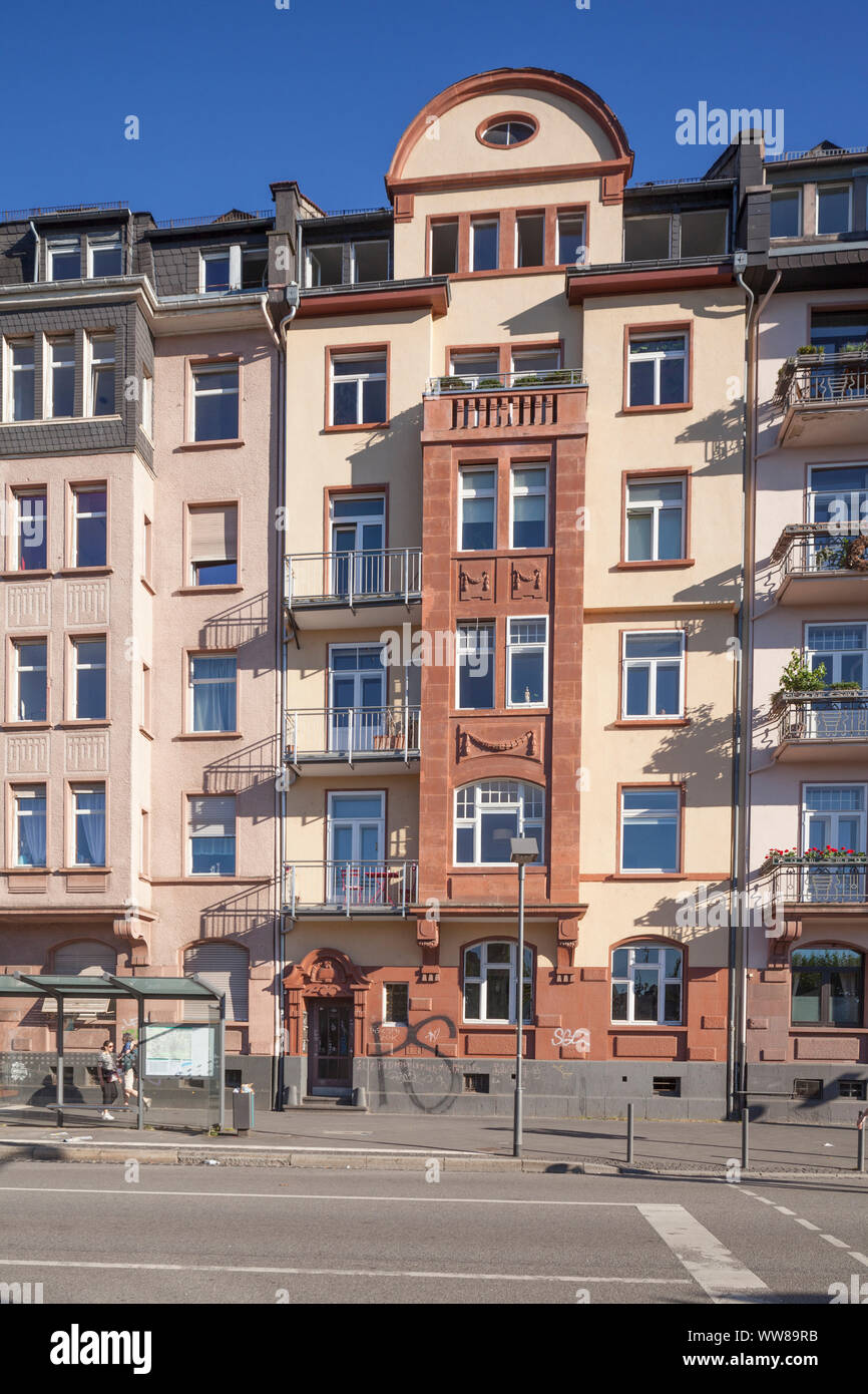 GrÃ¼nderzeit residential building on SachsenhÃ¤user Ufer, Frankfurt am Main, Hesse, Germany, Europe Stock Photo