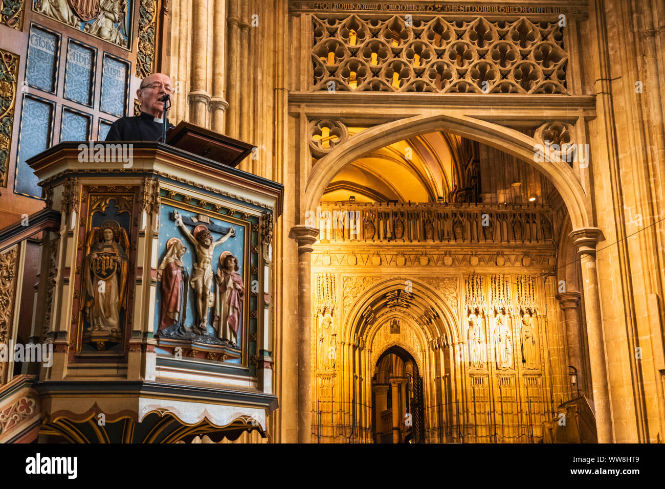 England, Kent, Canterbury, Canterbury Cathedral, Priest Conducting Morning Prayer Service Stock Photo