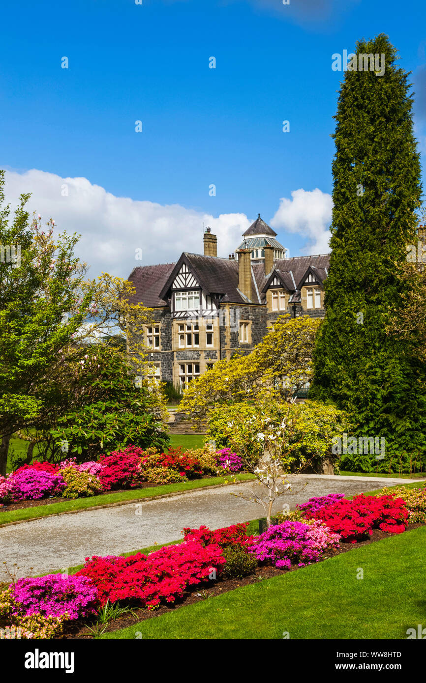 Wales, Conwy, Bodnant Garden and Bodnant House Stock Photo Alamy