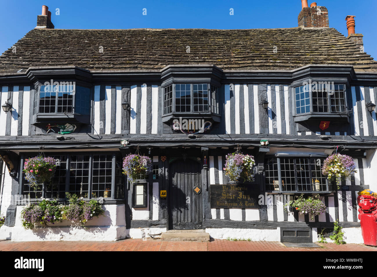 England, East Sussex, Alfriston, The Star Inn Pub and Hotel Stock Photo