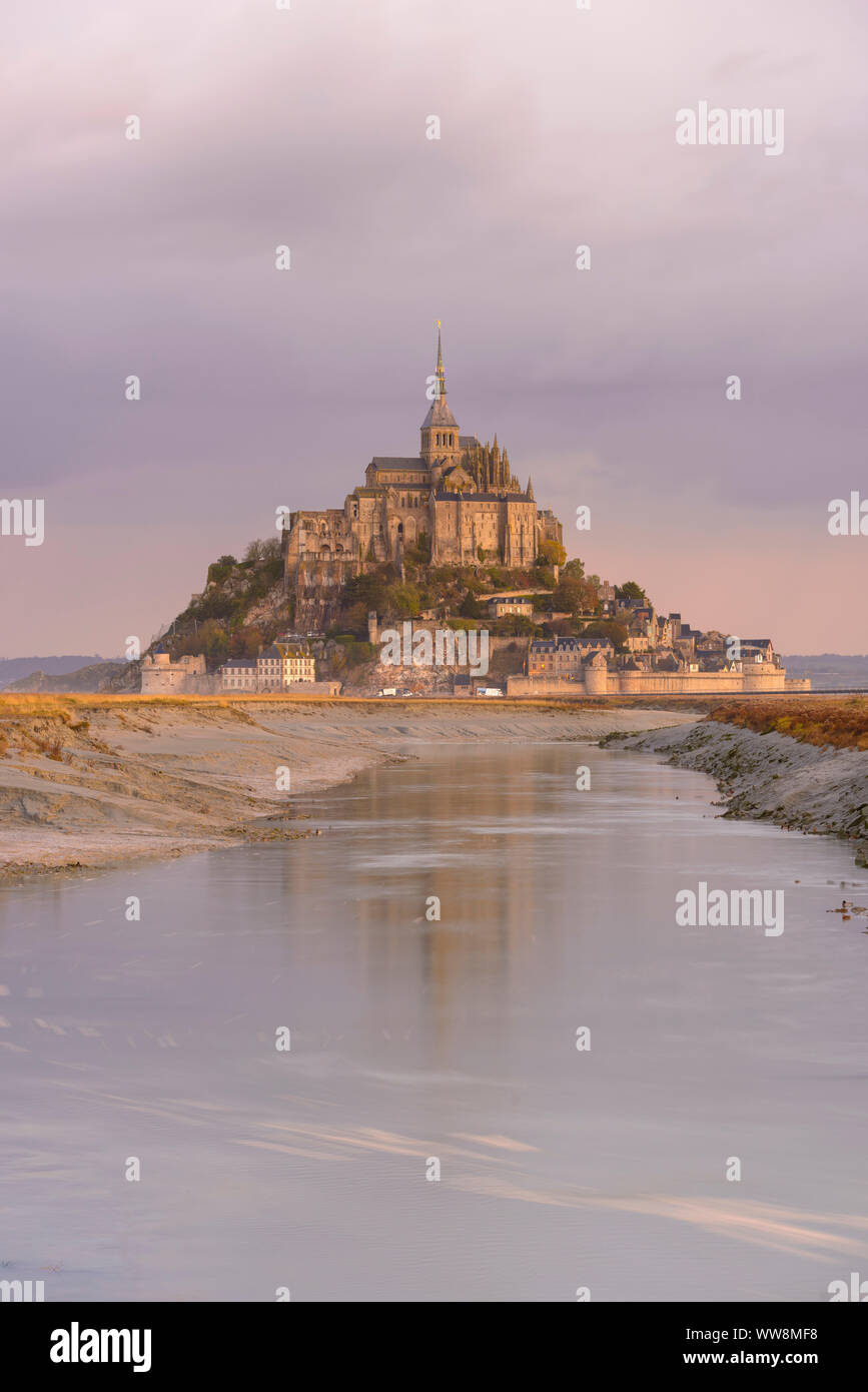 Mont-Saint-Michel and Couesnon river at dawn, Manche department, Normandy, France Stock Photo