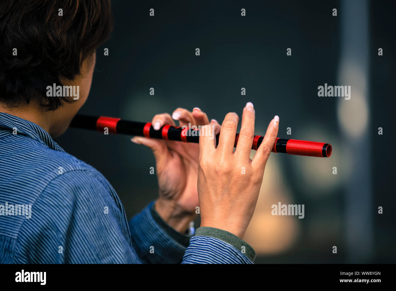 Chinese bamboo flute hires stock photography and images Alamy