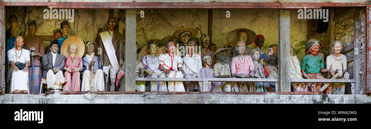 Tau tau, funeral effigies, Londa, Toraja, Sulawesi, Indonesia Stock Photo