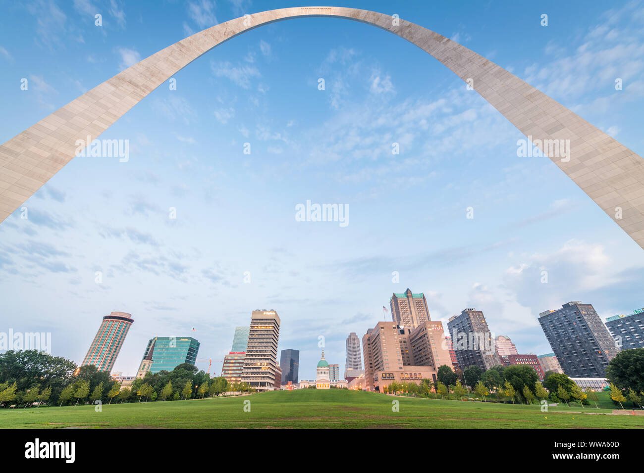 St. Louis, Missouri, USA city skyline and park in the morning. Stock Photo