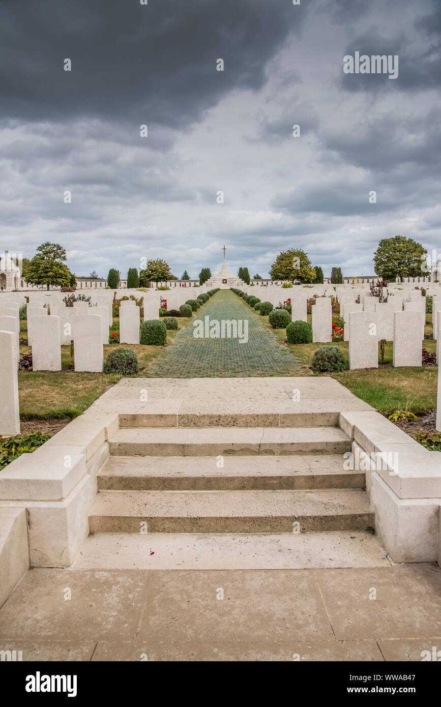 Tyne Cot Cemetery & Memorial, the worlds largest military cemetery at Zonnebeke, near the city of Ypres in West Flanders on the Belgium Salient Stock Photo