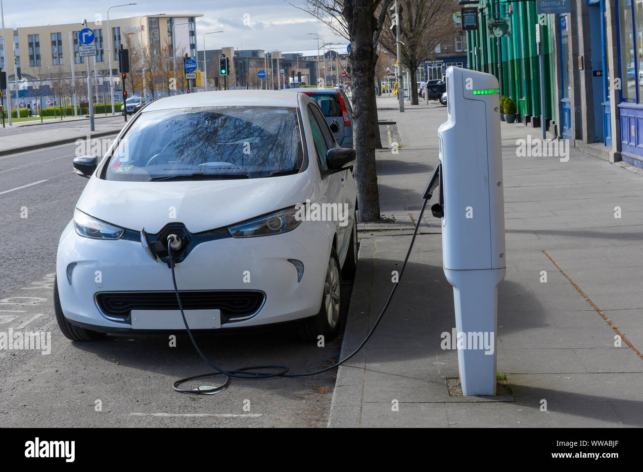 Tesla outlet roadside charging