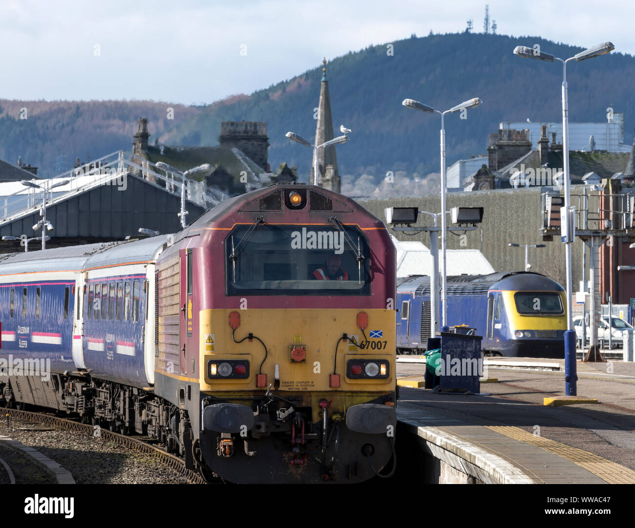 British rail class 67 BO-BO diesel-electric locomotive in the EWS livery at the head of Caledonian Sleeper at Inverness Railway station, Inverness, UK Stock Photo