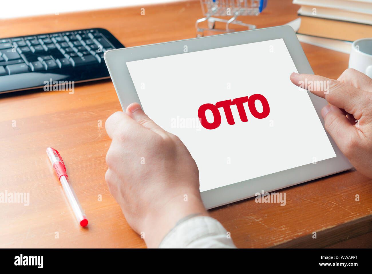 Otto shop store hi-res stock photography and images - Alamy