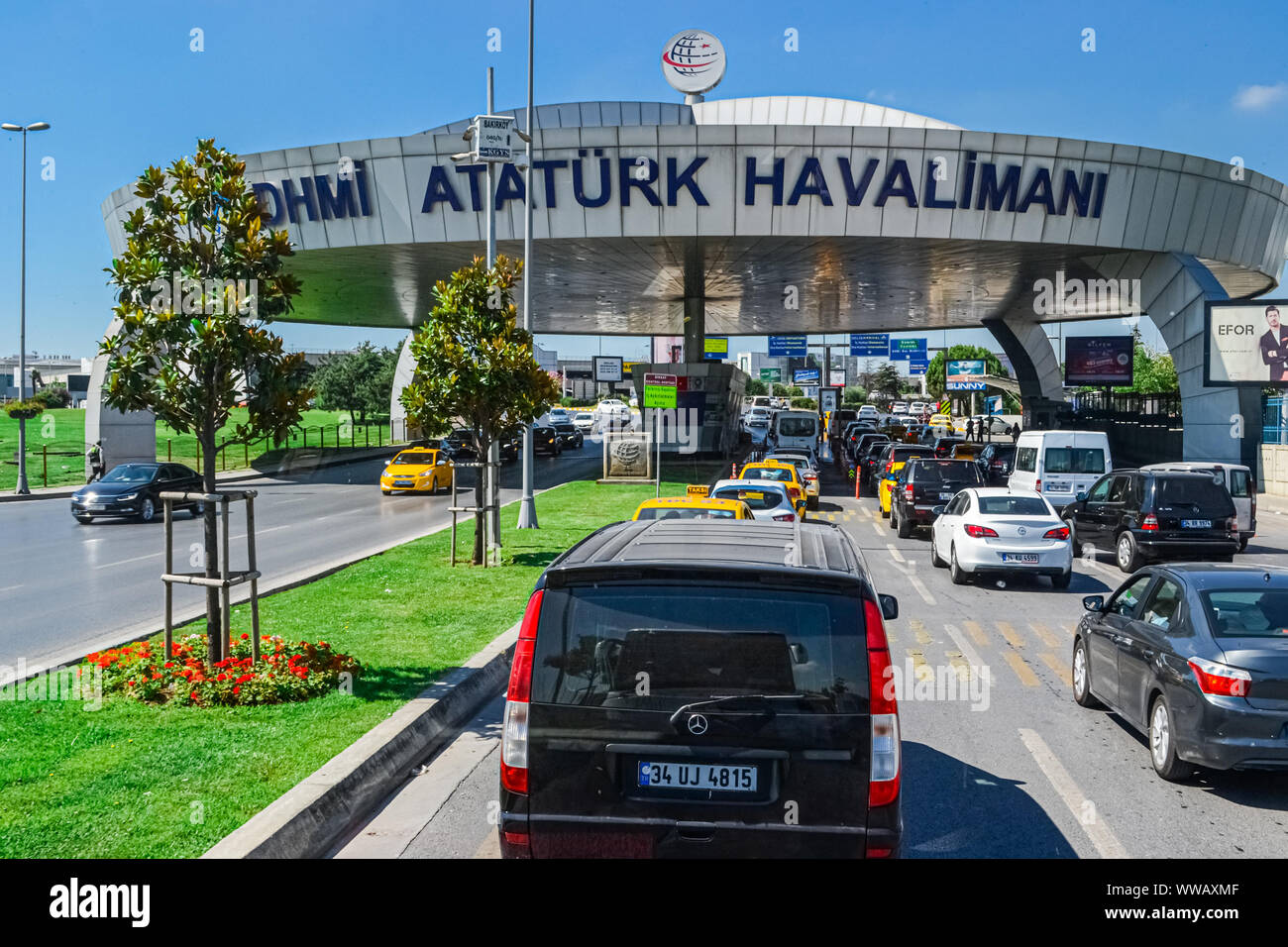 traffic to old Turkish Ataturk airport Stock Photo