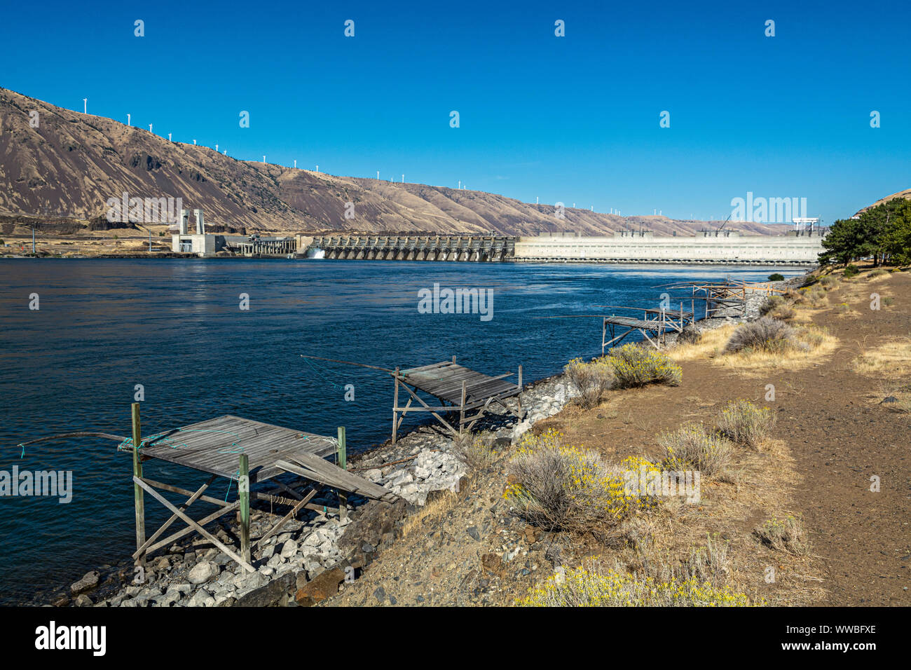 Columbia River, John Day Dam, view from Oregon, native american fishing