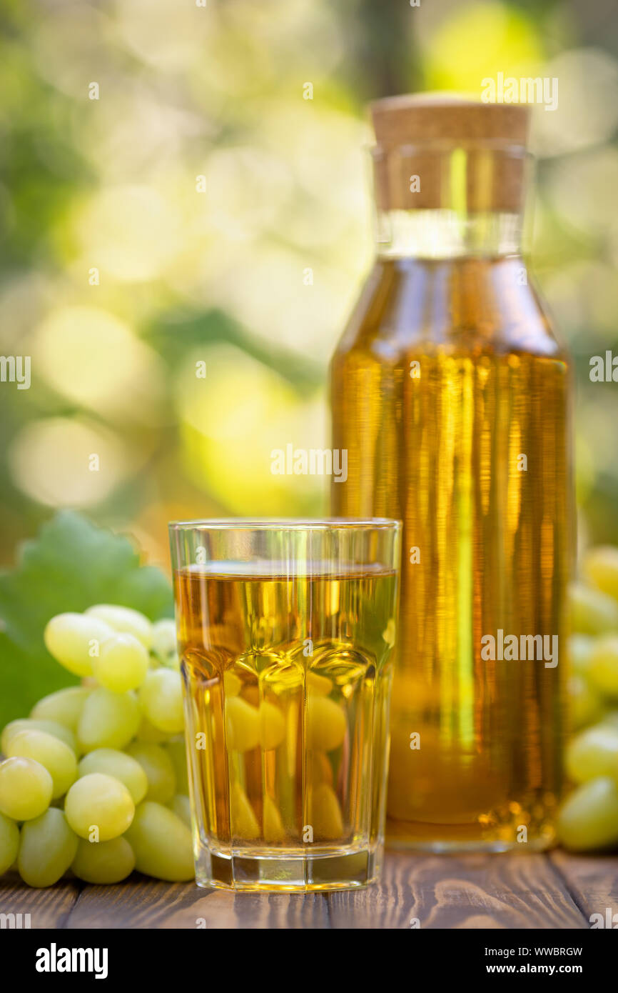 Grape juice bottle hires stock photography and images Alamy