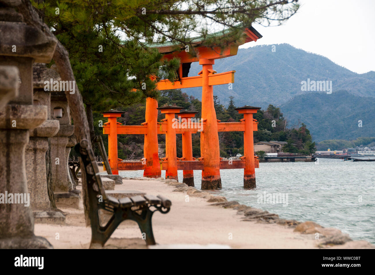 Shinden zukuri style hires stock photography and images Alamy