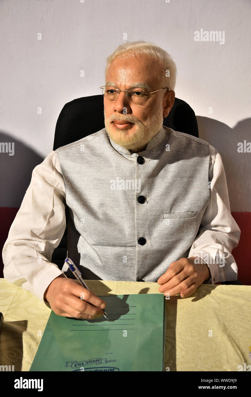 wax statue of narendra modi current prime minister of india at sunil's