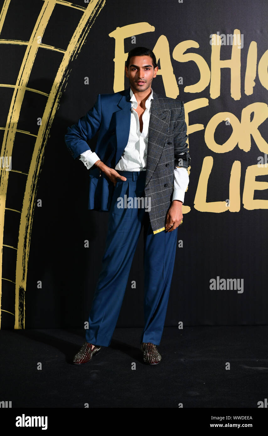 Rahi Chadda arriving on the red carpet for Naomi Campbell's Fashion For