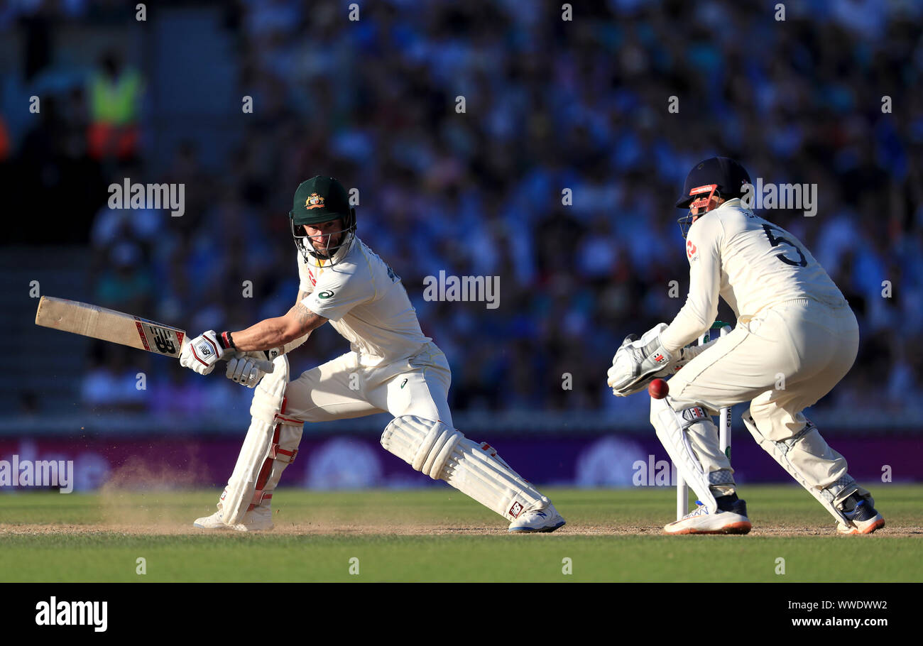 Australia's Matthew Wade (left) bats during day four of the fifth test match at The Kia Oval, London. Stock Photo