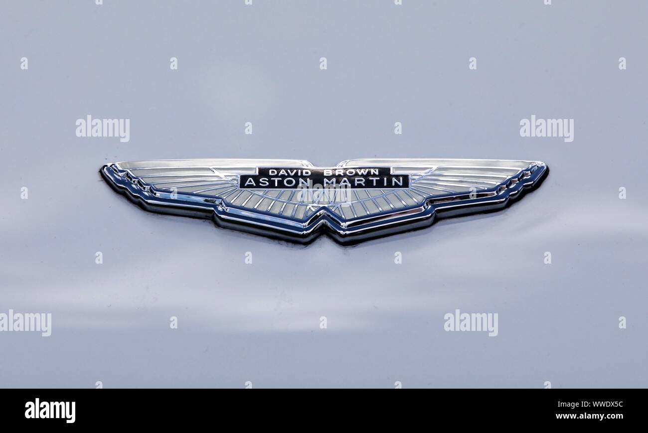 Aston martin badge emblem david brown aston martin badge hi-res 