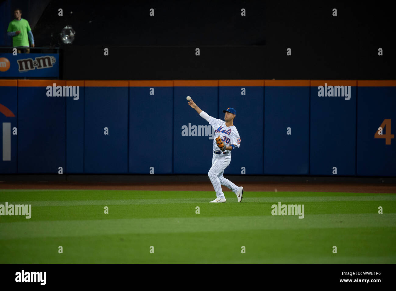 Queens, New York, USA. 13th Sep, 2019. New York Mets right fielder Michael Conforto (30) throws the ball back into the infield during the game between The New York Mets and The Los Angeles Dodgers at Citi Field in Queens, New York. Mandatory credit: Kostas Lymperopoulos/CSM/Alamy Live News Stock Photo