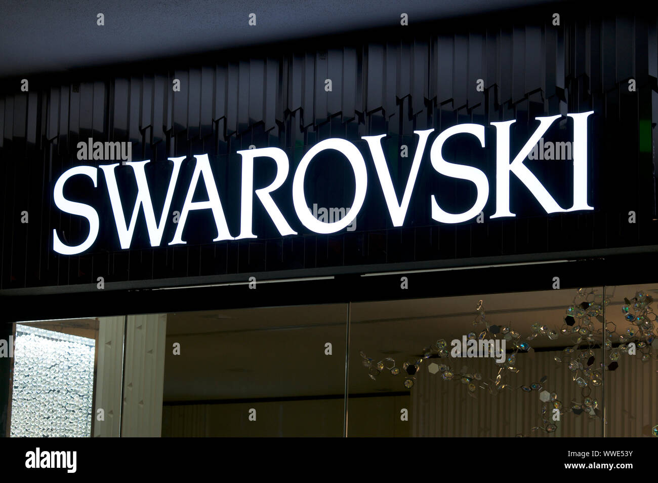 Swarovski jewellery hi-res stock photography and images - Alamy