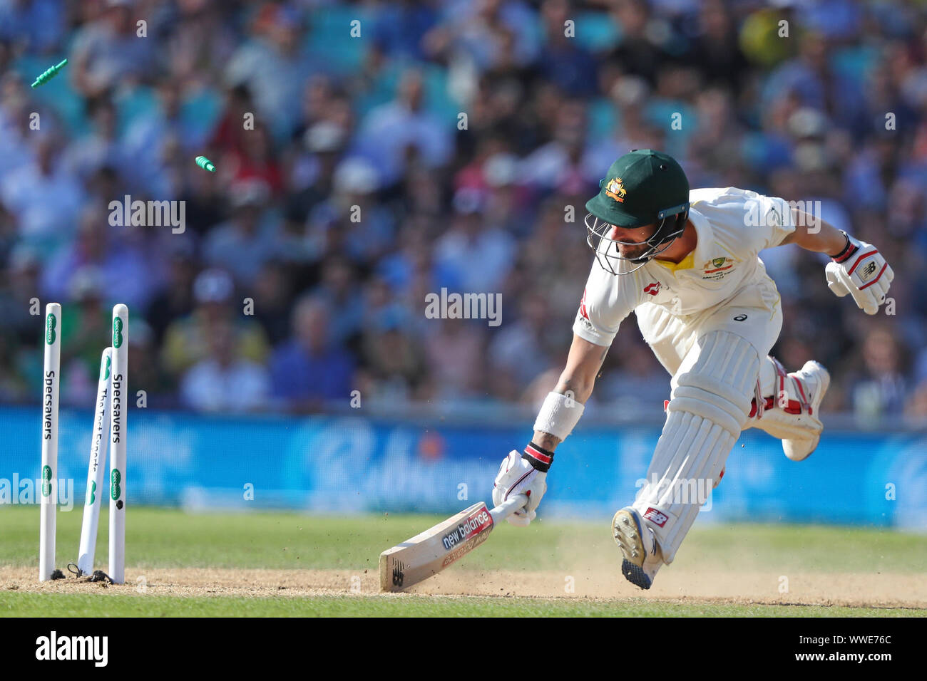 LONDON, ENGLAND. 15 SEPTEMBER 2019: Matthew Wade of Australia makes his ground as he runs a single during day four of the 5th Specsavers Ashes Test Match, at The Kia Oval Cricket Ground, London, England. Stock Photo