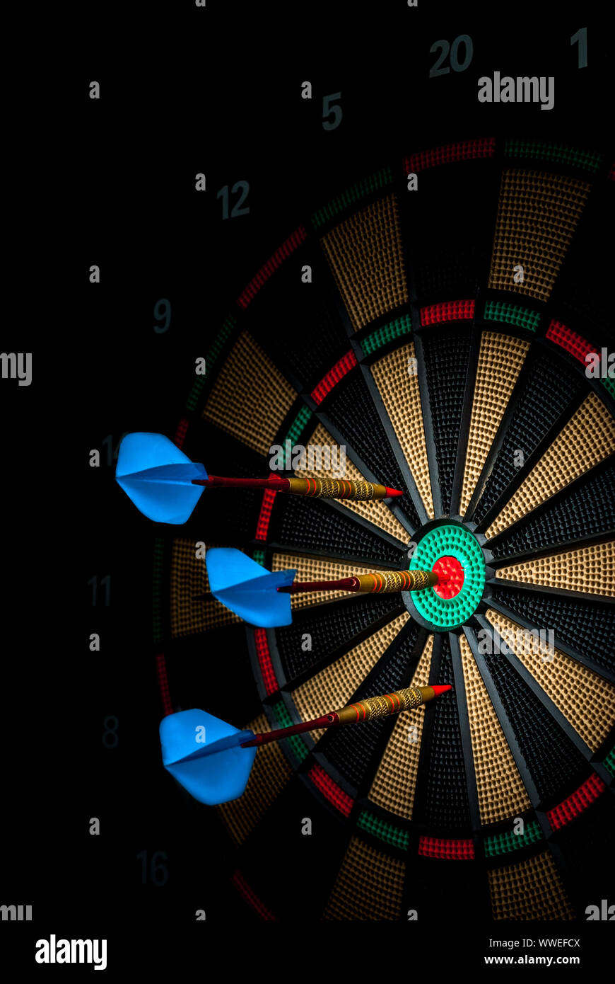 Electronic dart board hires stock photography and images Alamy