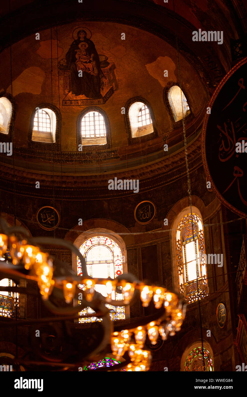 Istanbul, Turkey- August 6 2019: Ayasofya. Sultan Ahmet Mahallesi, Ayasofya Meydani. Ornament, pattern light beam Stock Photo