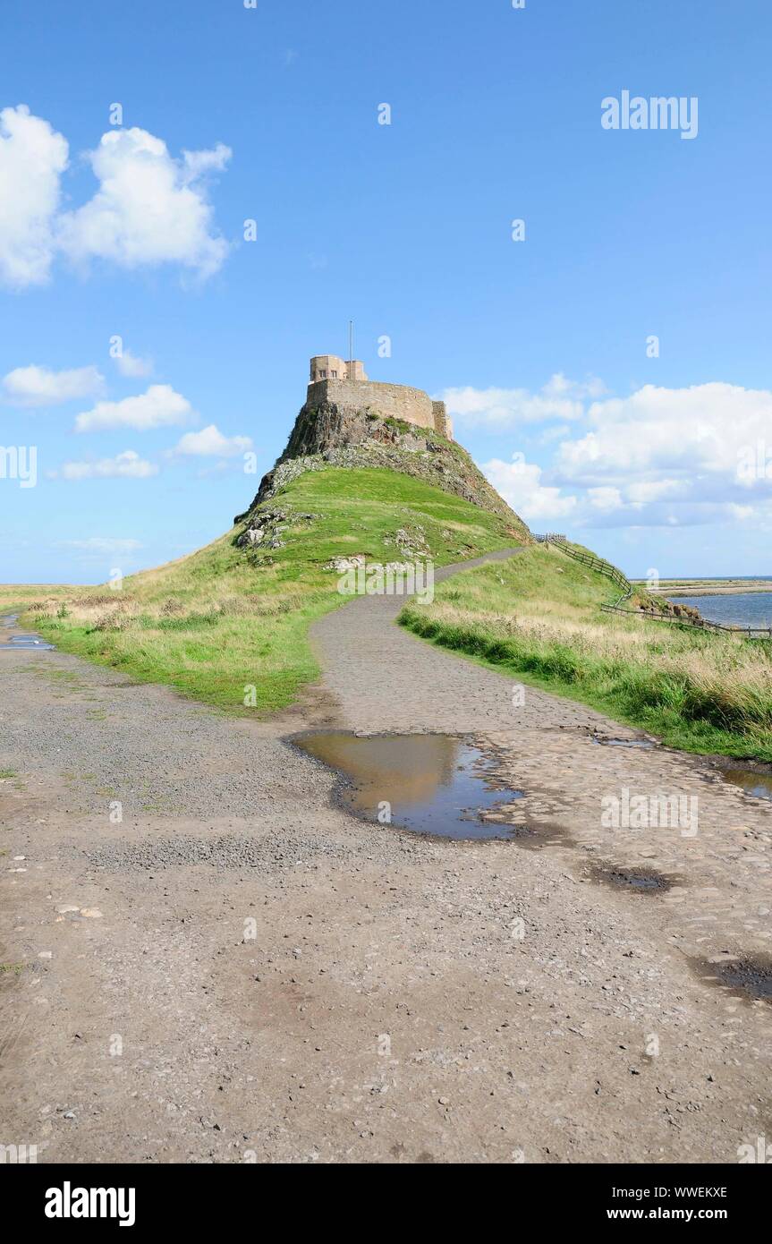 Lindisfarne Castle on the Holy Island of Lindisfarne, Northumberland, UK Stock Photo