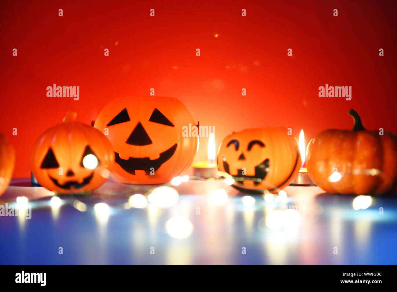 Halloween background candlelight orange decorated holidays festive ...