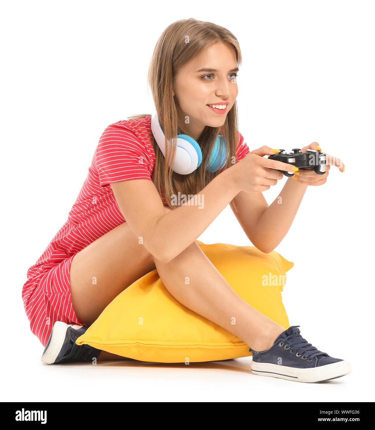 8.414 fotos de stock e banco de imagens de Girls Playing Video Games -  Getty Images