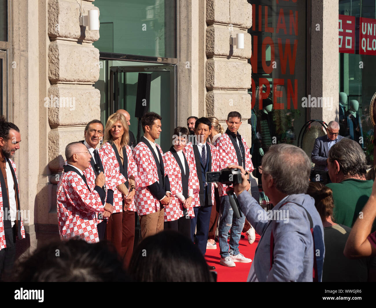 Piazza Cordusio, Milan, Italy - September 13, 2019 Tadashi Yanai gives a  speech as part of the opening ceremony of Uniqlo store in Milan Stock Photo  - Alamy