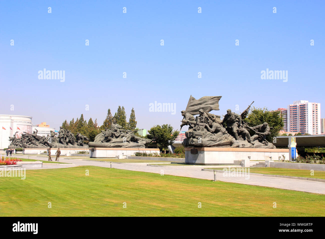 NORTH KOREA, PYONGYANG - SEPTEMBER 20, 2017: Museum of Victory. Statue of a soldiers and sailors at the entrance to the Victorious Fatherland Liberati Stock Photo