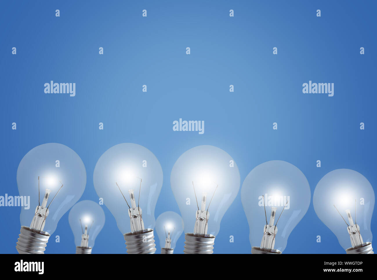 Lamp brainstorm hi-res stock photography and images - Alamy