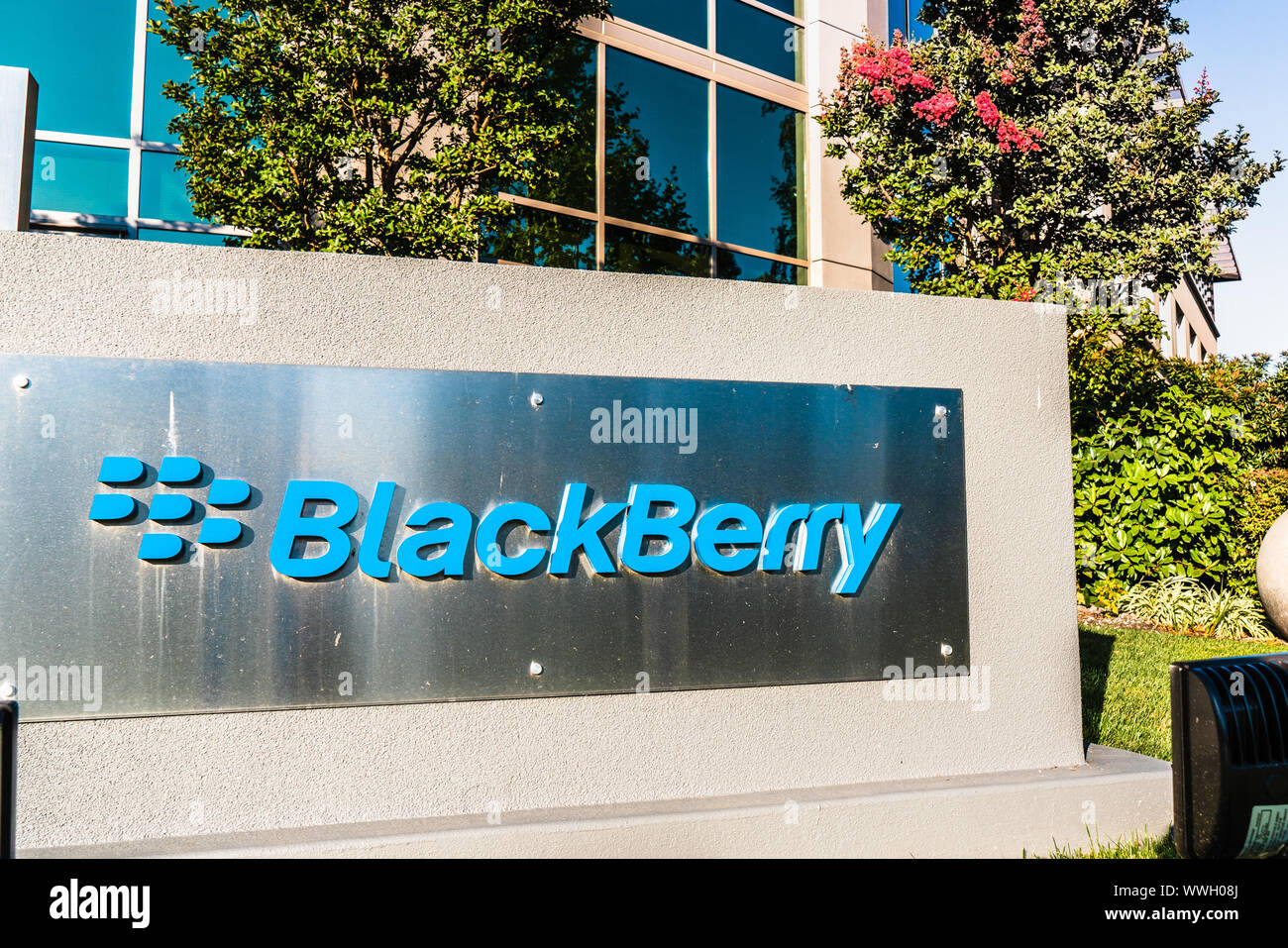 Bb brand logo hi-res stock photography and images - Alamy