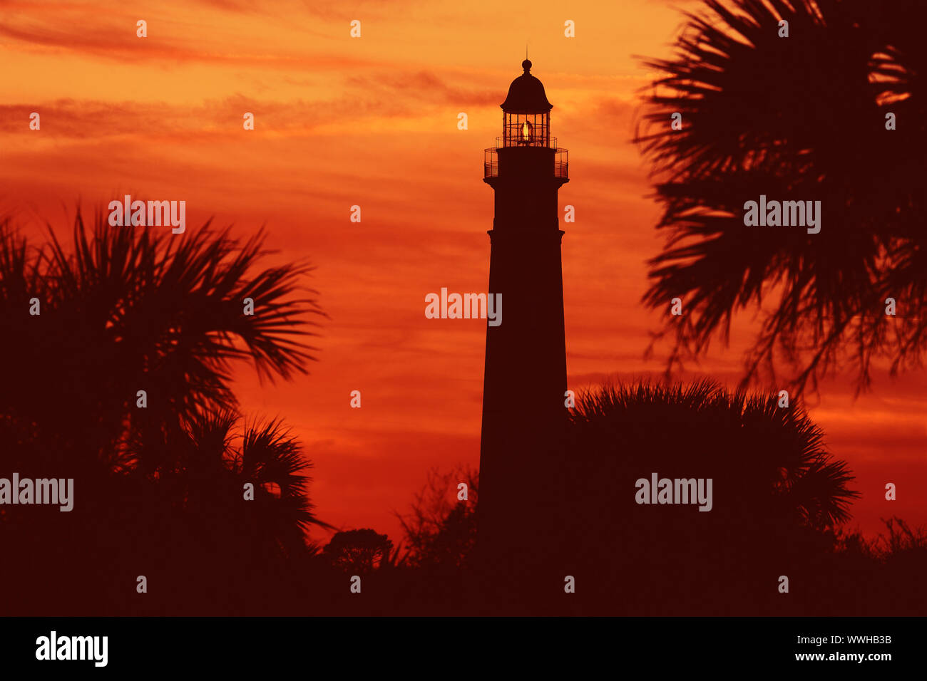 Leuchtturm von Ponce Inlet, Ponce de Leon Inlet Lighthouse, Daytona, Florida, USA Stock Photo