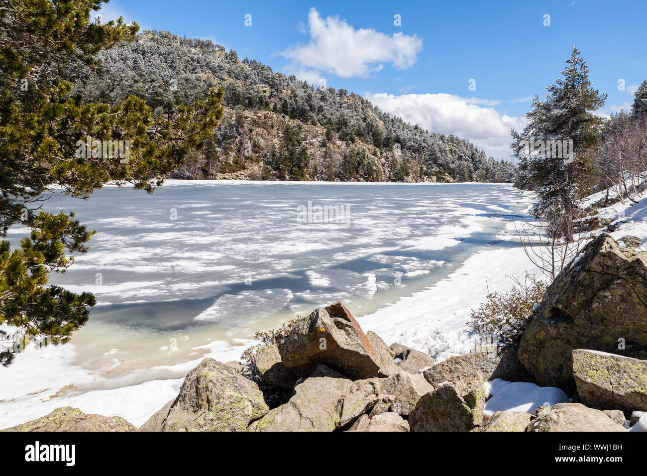 Estany Llarg, Lac des Bouillouses area, Pyrénées-Orientales, France Stock Photo
