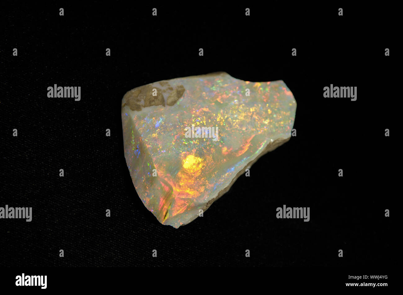 cut opals in Coober Pedy, South Australia Stock Photo Alamy