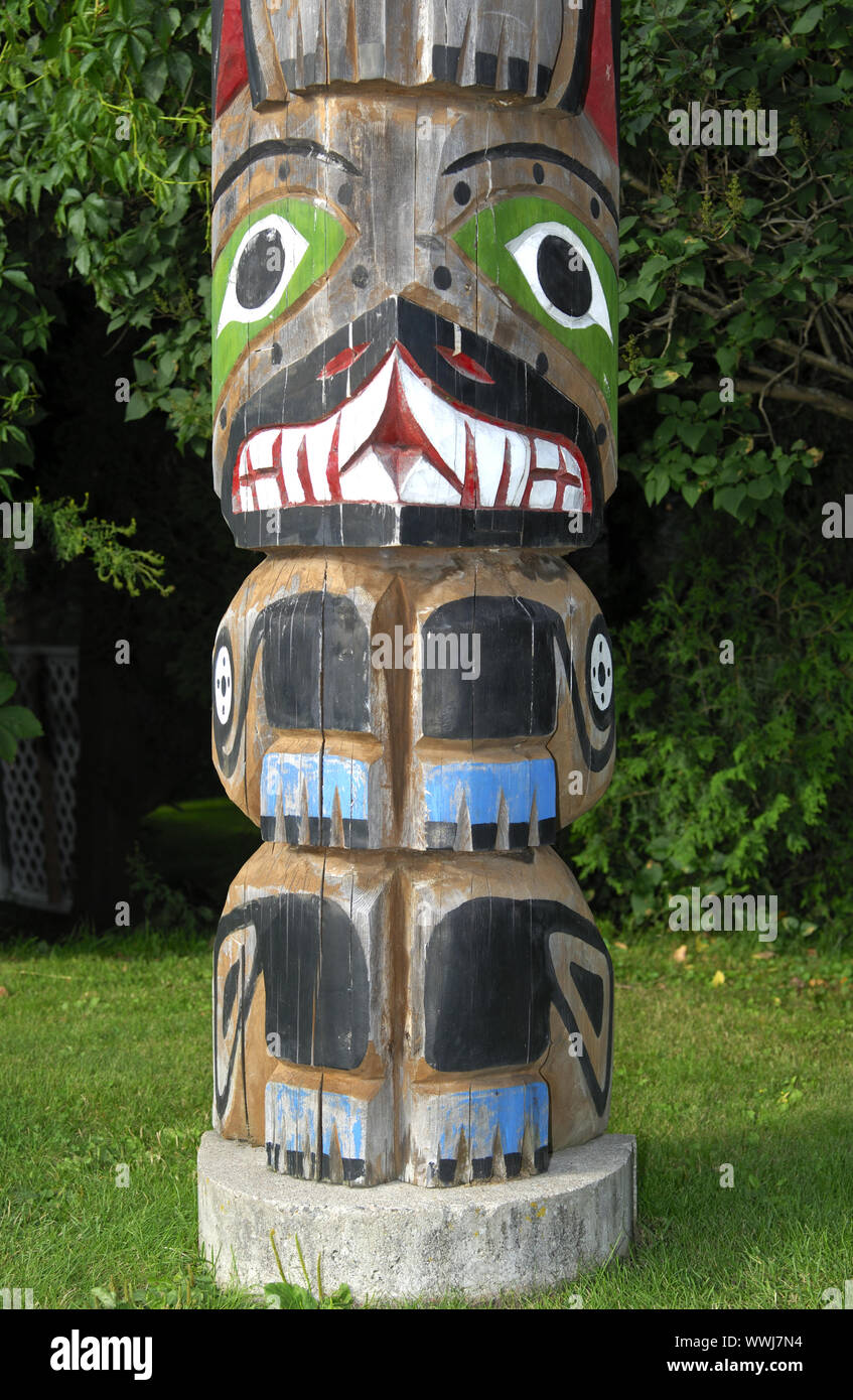 Indian totem pole, Canada Stock Photo