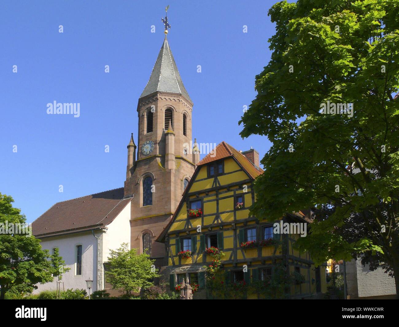 Idyll village hi-res stock photography and images - Alamy