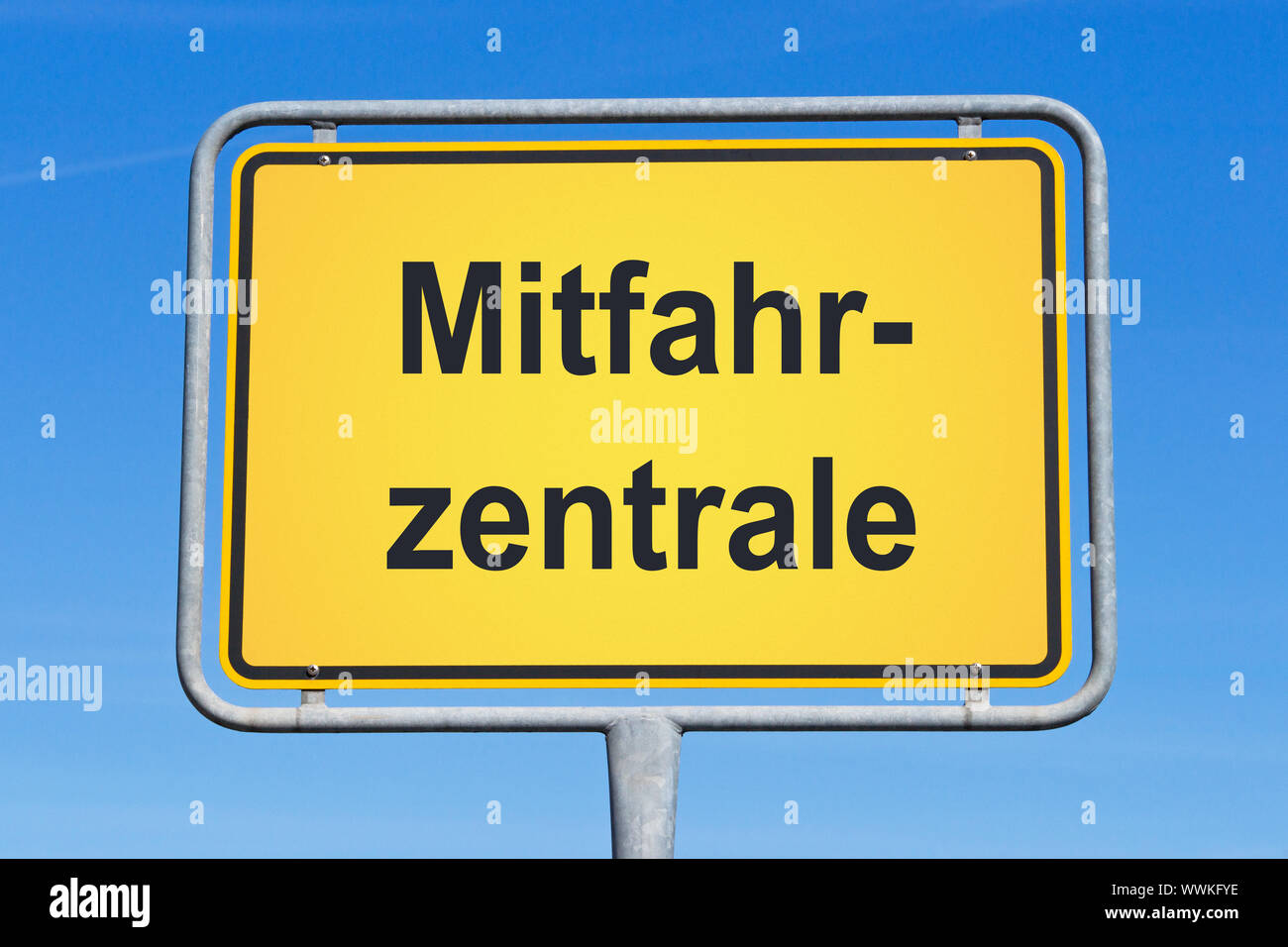 Mitfahrzentrale hi-res stock photography and images - Alamy, image size:1300x956