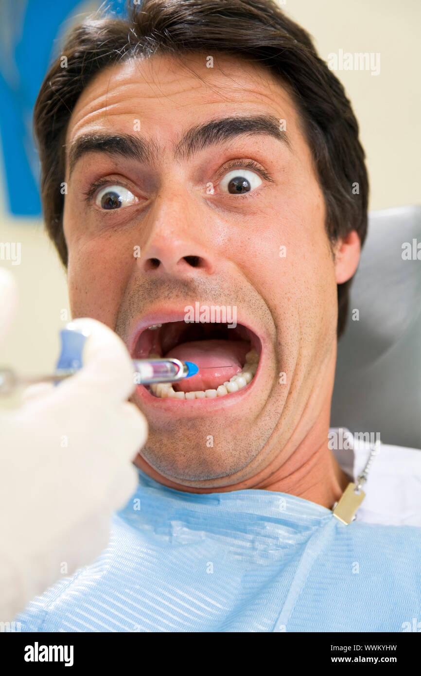 Боль во рту врач. Стоматолог. Зубной врач. Зубы стоматолог.