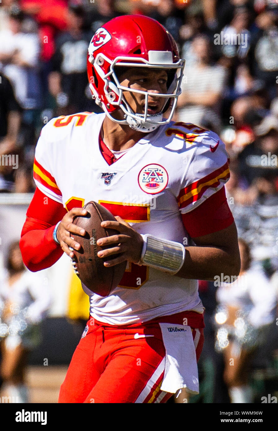 RingCentral Coliseum Oakland Calif, USA. 15th Sep, 2019. U.S.A Kansas City  quarterback Patrick Mahomes (15) game stats 30-44, 443YDS and 4 touchdown  during the NFL football game between Kansas City Chiefs and