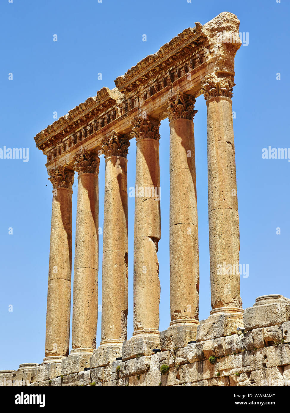 Temple Romain High Resolution Stock Photography And Images Alamy