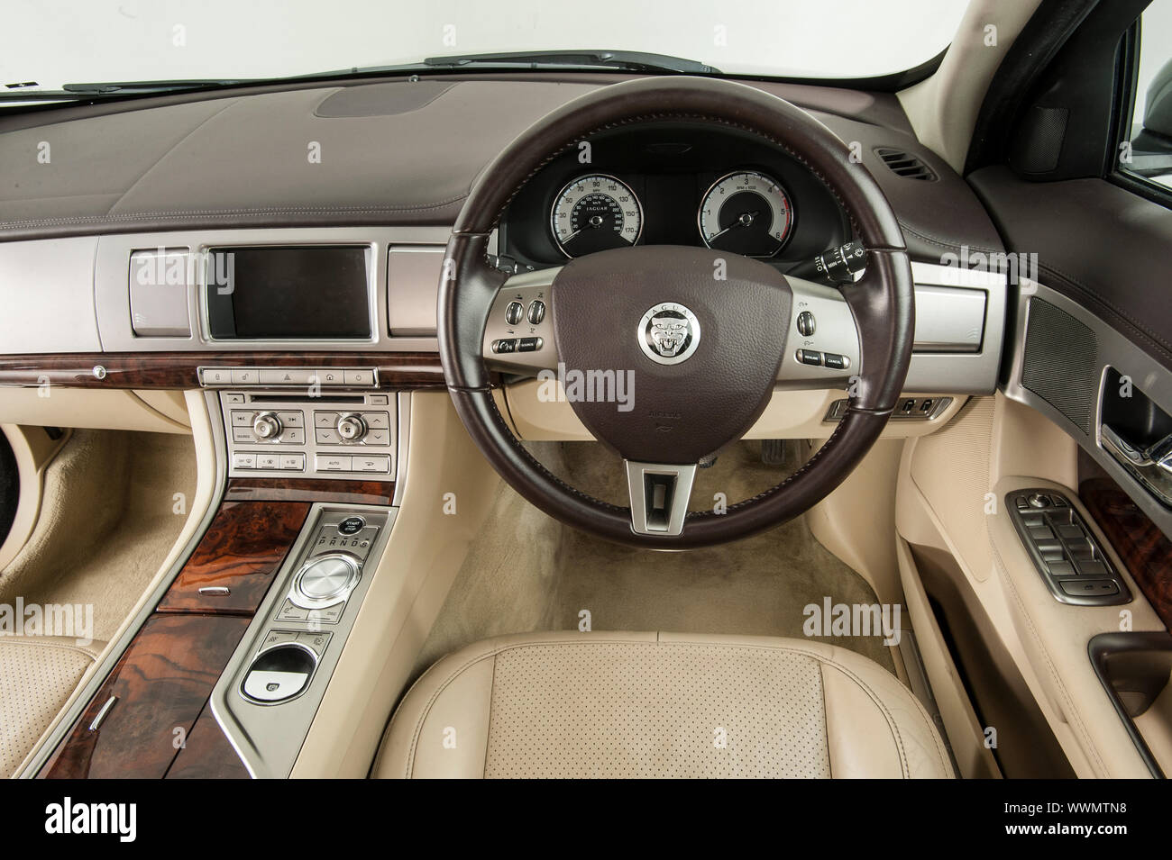 jaguar xf 2010 interior jaguar xf 2010 interior