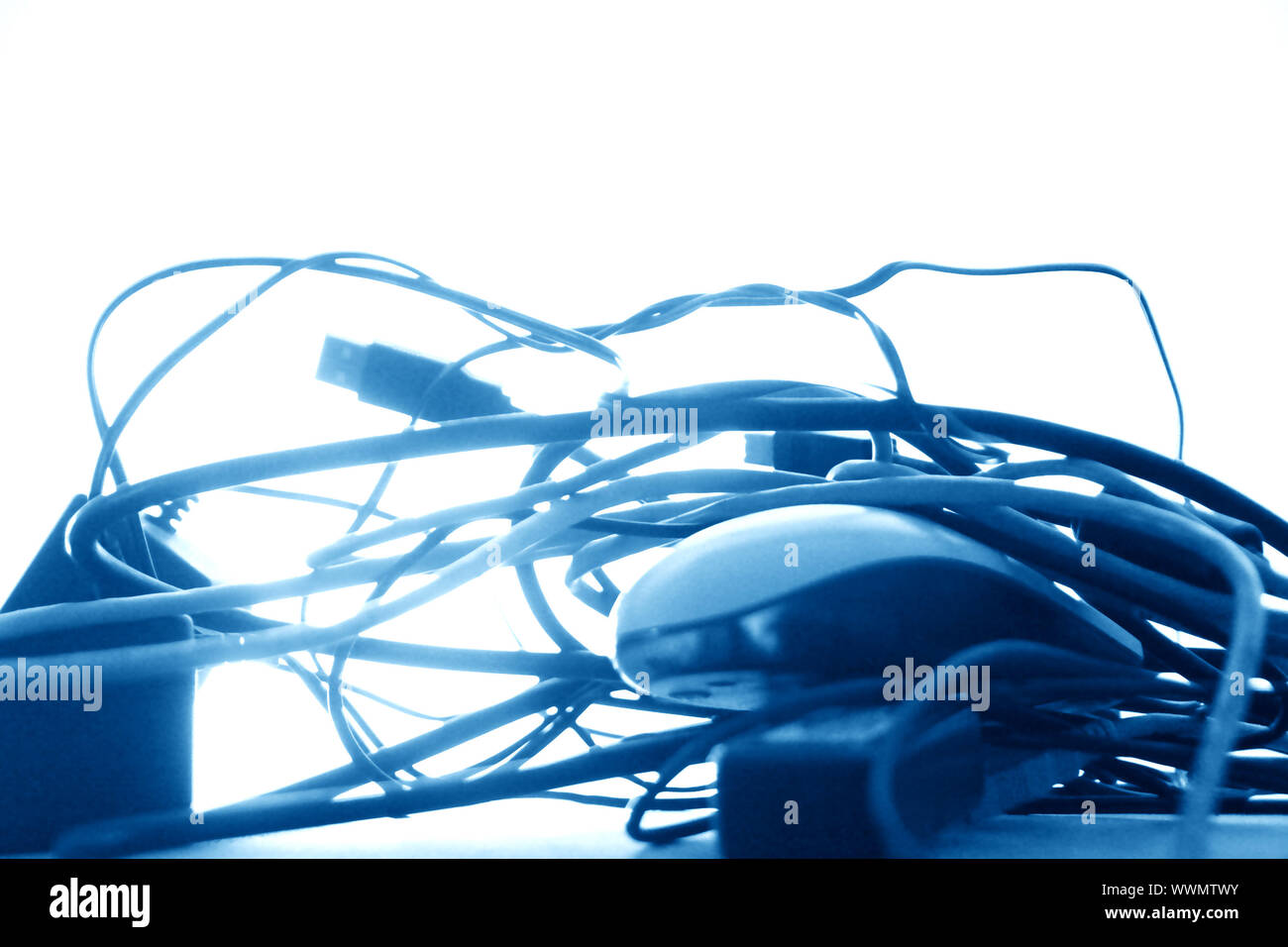 With connecting wire. With connecting wire