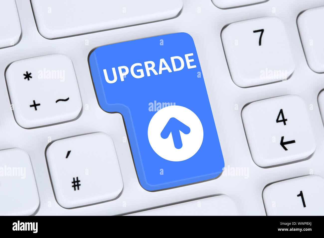 Upgrade upgraden Software Programm Computer Stock Photo