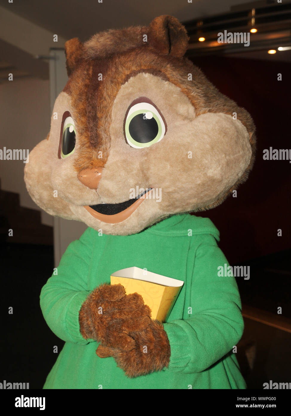 Theodore Seville beim Walking Act - Alvin und die Chipmunks Road Chip im CinemaxX Magdeburg Stock Photo