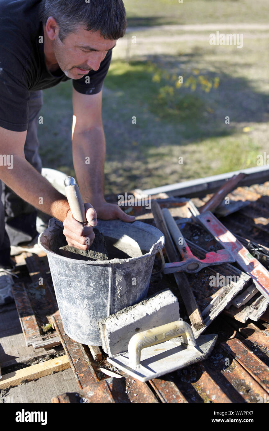 Cement mixing board hires stock photography and images Alamy